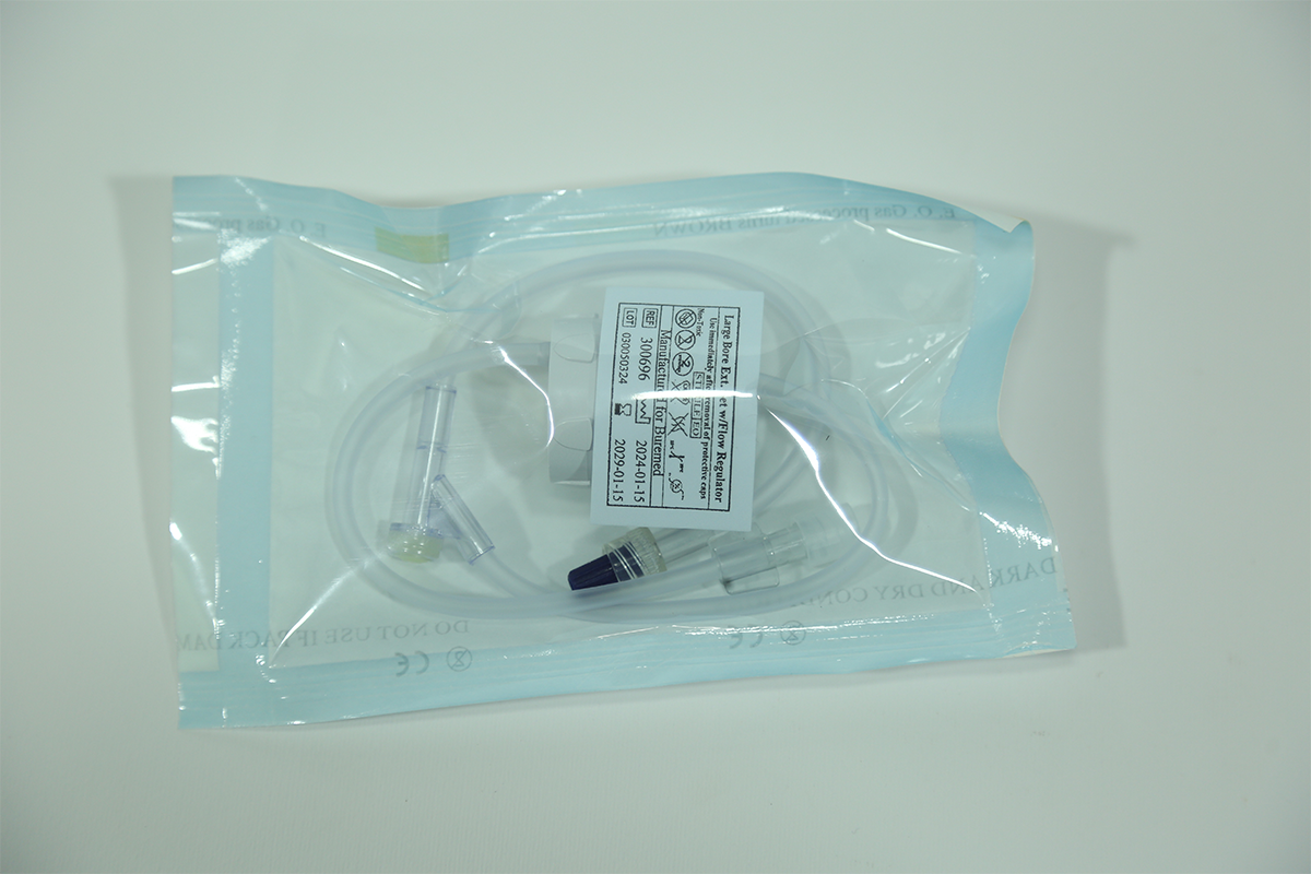 MONTAGE WITH REGULATOR 