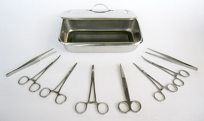 MINOR SURGERY SET
